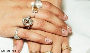 طراحی ناخن اکلیلی