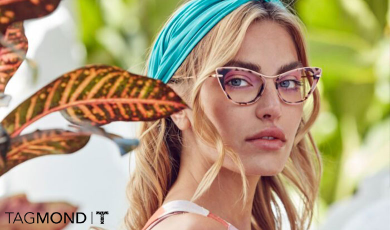 تیپ با عینک دخترانه