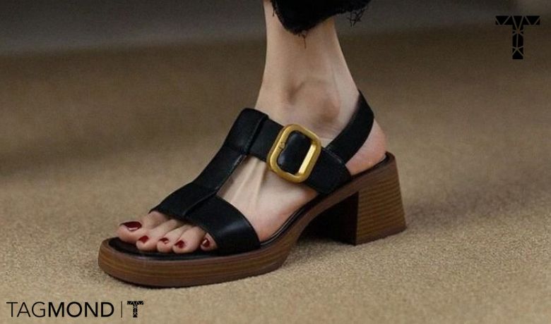 طول عمر کفش، مدل صندل پاشنه بلند