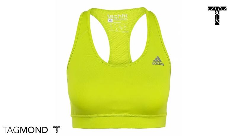 چرا نیم تنه ورزشی، انتخابی مناسب برای استایل لباس تابستانی زنانه است؟