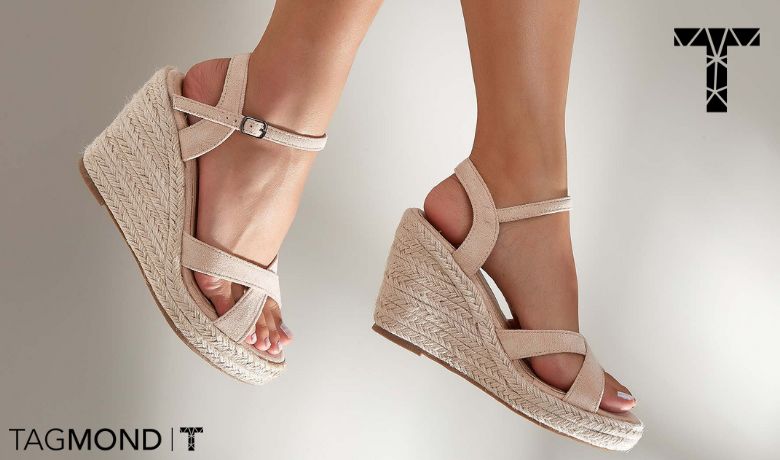 جنس زیره و کفه صندل؛ نکته‌ای کلیدی در راهنمای خرید صندل